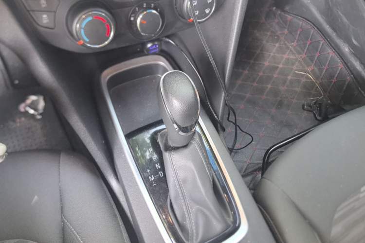 Used Chevrolet Cavalier 2019 320 Automatic Enjoyment with Sunroof Gear Lever