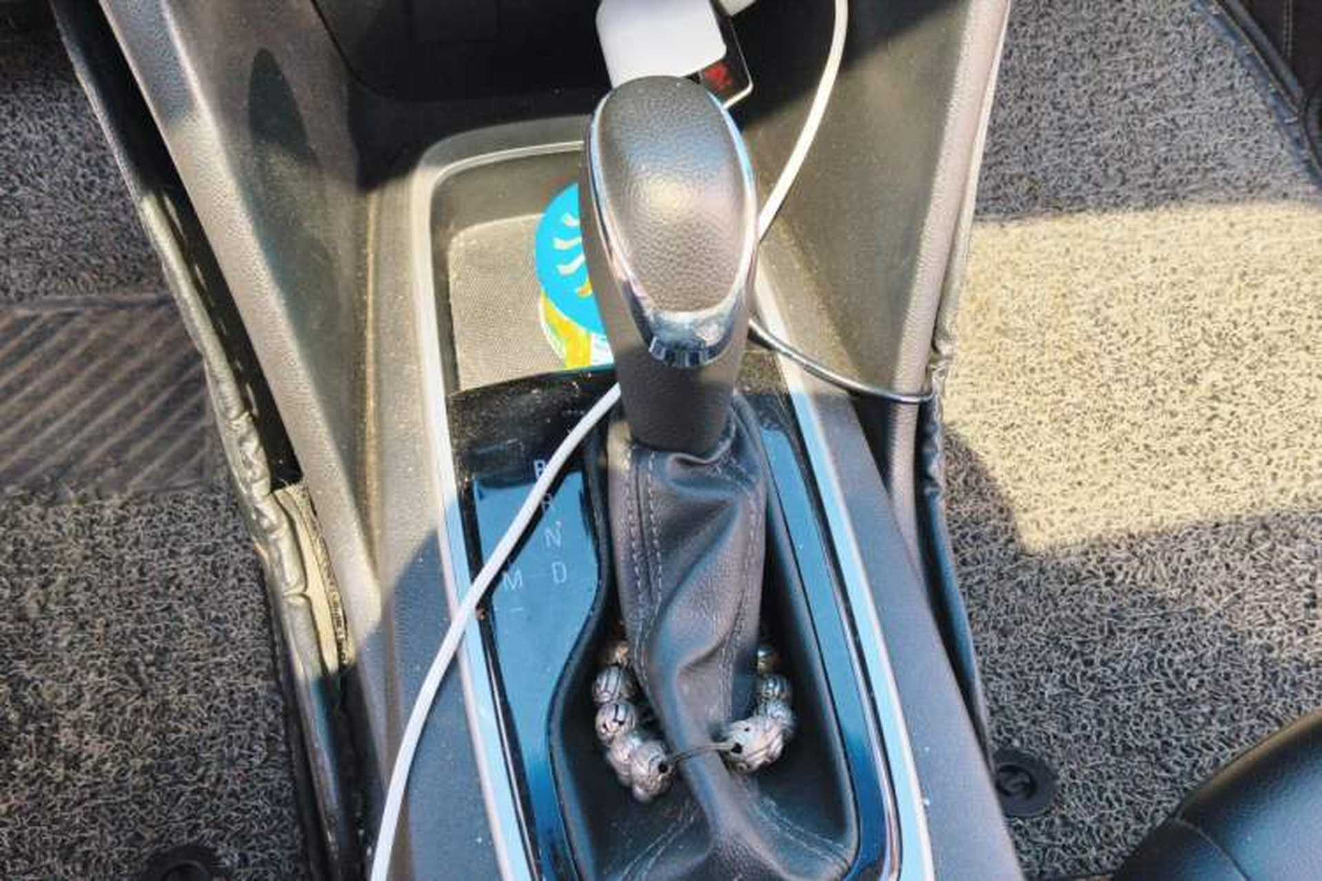 Used Chevrolet Cavalier 2019 320 Automatic Enjoyment with Sunroof Gear Lever