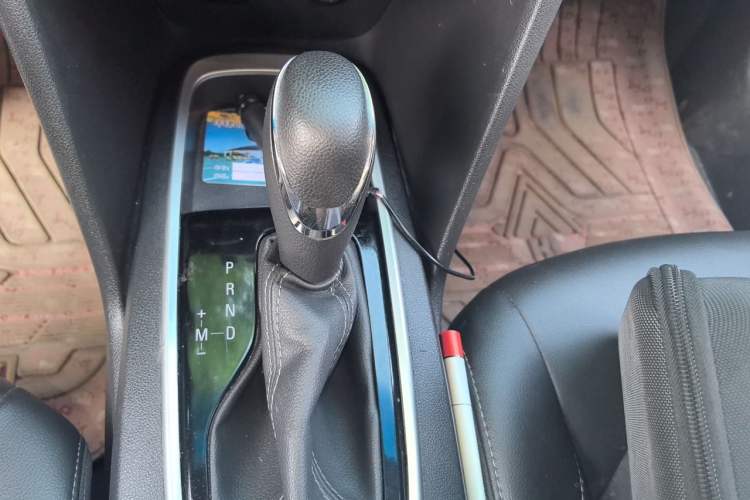 Used Chevrolet Cavalier 2019 320 Automatic Xinyue Edition Gear Lever