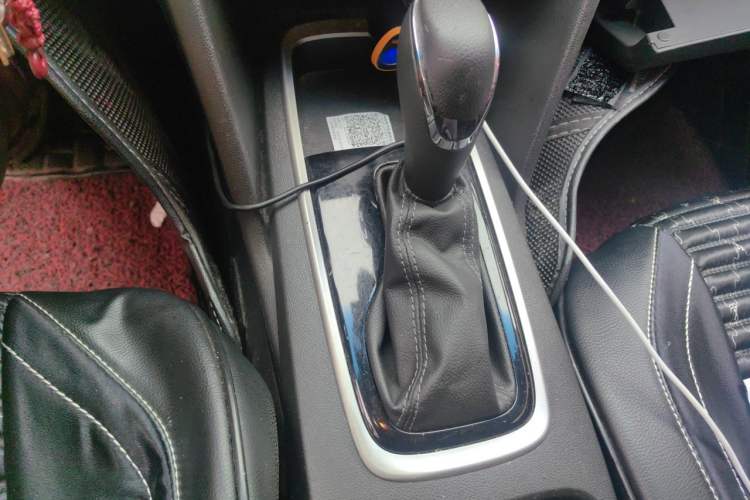 Used Chevrolet Cavalier 2019 320 Automatic Enjoyment with Sunroof Gear Lever