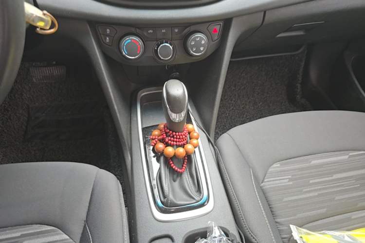 Used Chevrolet Cavalier 2019 320 Automatic Enjoyment with Sunroof Gear Lever