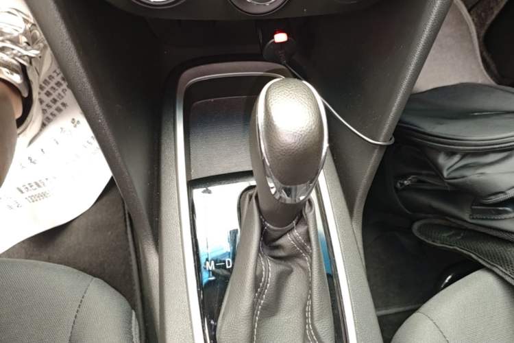 Used Chevrolet Cavalier 2019 320 Automatic Enjoyment with Sunroof Gear Lever