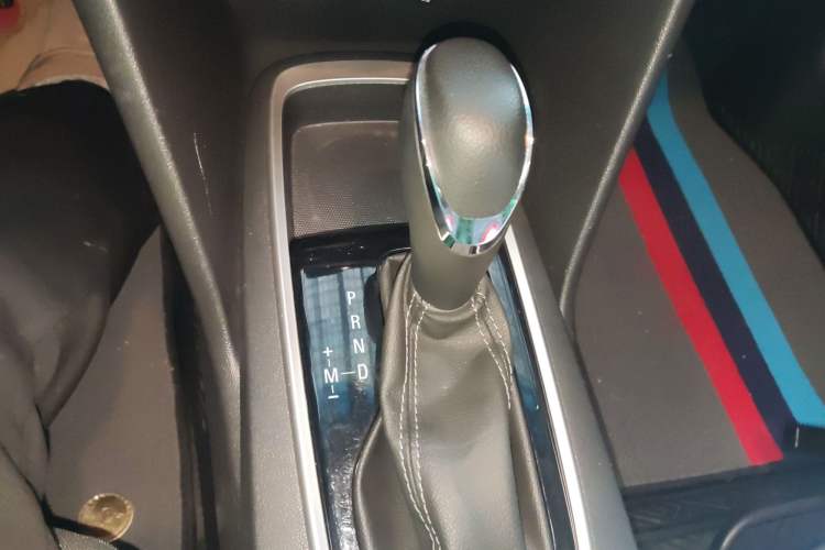 Used Chevrolet Cavalier 2019 320 Automatic Enjoyment with Sunroof Gear Lever