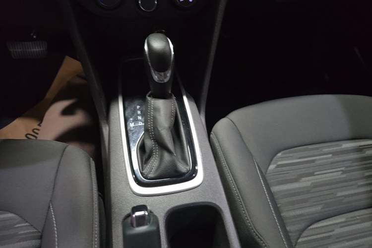 Used Chevrolet Cavalier 2019 320 Automatic Enjoyment with Sunroof Gear Lever