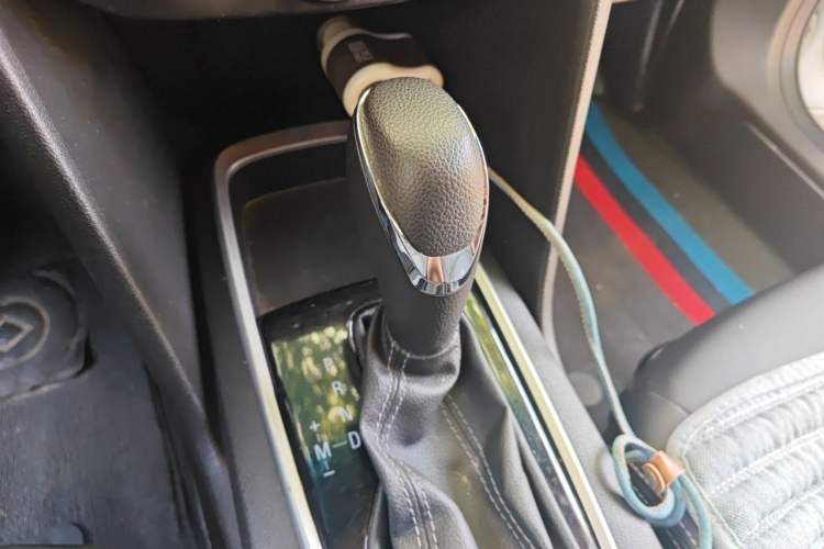 Used Chevrolet Cavalier 2019 320 Automatic Enjoyment with Sunroof Gear Lever