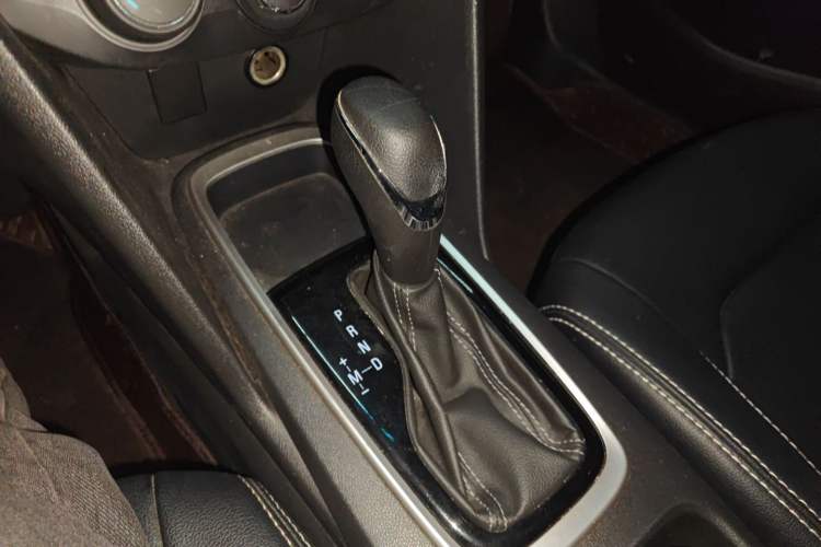 Used Chevrolet Cavalier 2019 320 Automatic Enjoyment with Sunroof Gear Lever
