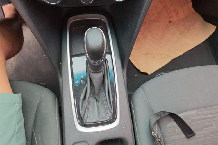 Used Chevrolet Cavalier 2019 320 Automatic Enjoyment with Sunroof Gear Lever