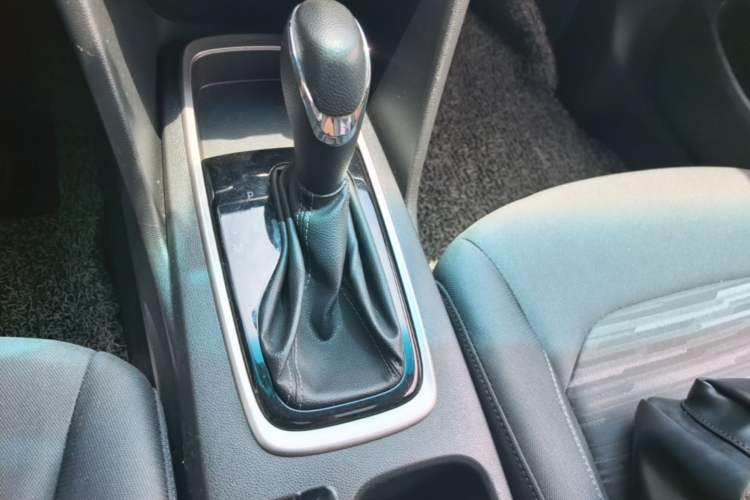 Used Chevrolet Cavalier 2019 320 Automatic Enjoyment with Sunroof Gear Lever