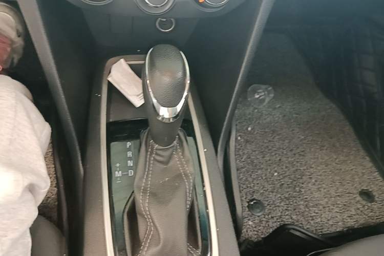 Used Chevrolet Cavalier 2019 320 Automatic Enjoyment with Sunroof Gear Lever