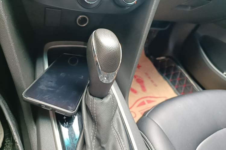 Used Chevrolet Cavalier 2019 320 Automatic Enjoyment with Sunroof Gear Lever
