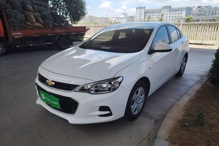 Gebrauchter Chevrolet Cavalier 2019 320 Automatic Enjoyment with Sunroof Guazi used car, China used car export, Used car for sale, Used cars, Cheapest cars for sale