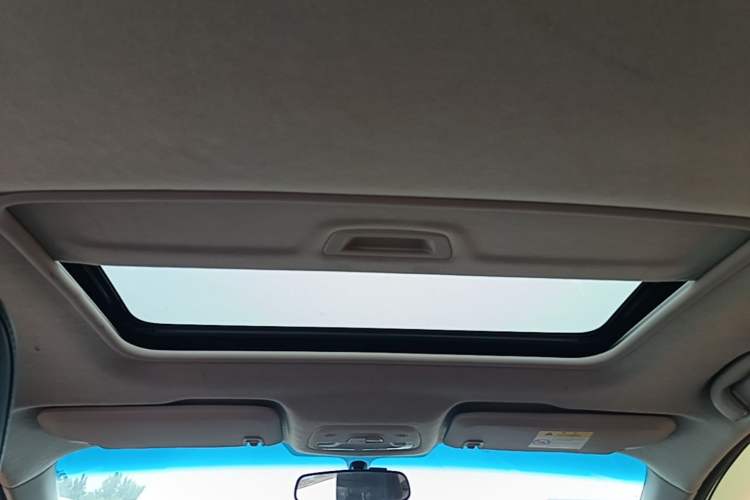 Used Chevrolet Cavalier 2019 320 Automatic Xinyue Edition Headliner