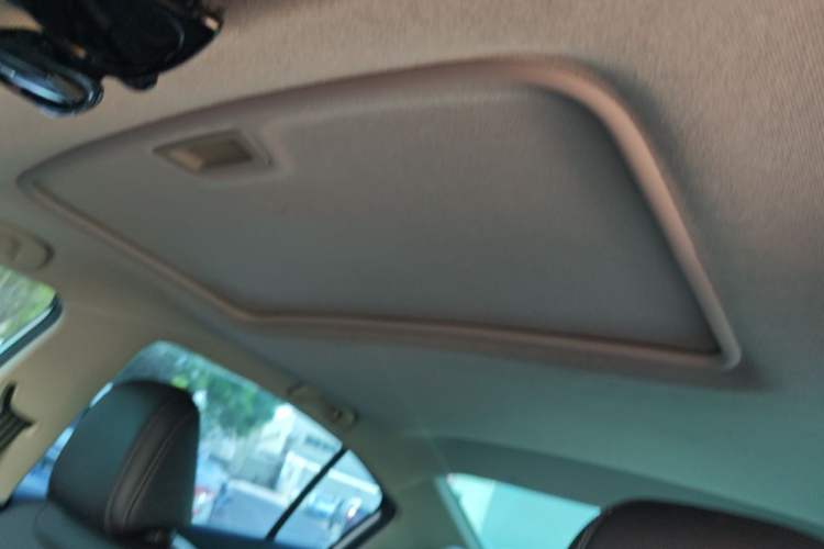 Used Chevrolet Cavalier 2019 320 Automatic Xinyue Edition Headliner