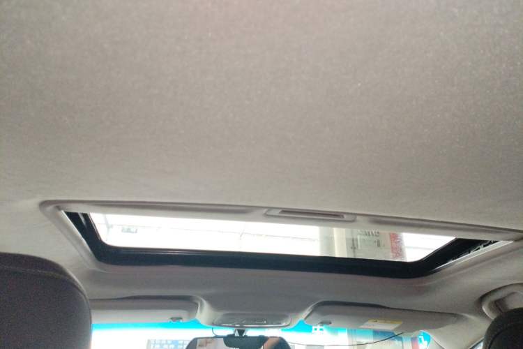 Used Chevrolet Cavalier 2019 320 Automatic Xinyue Edition Headliner