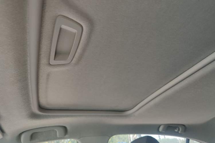 Used Chevrolet Cavalier 2019 320 Automatic Enjoyment with Sunroof Headliner