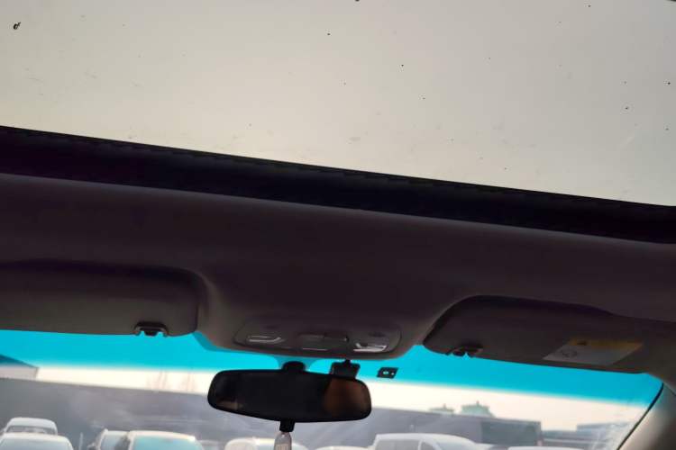 Used Chevrolet Cavalier 2019 320 Automatic Enjoyment with Sunroof Headliner
