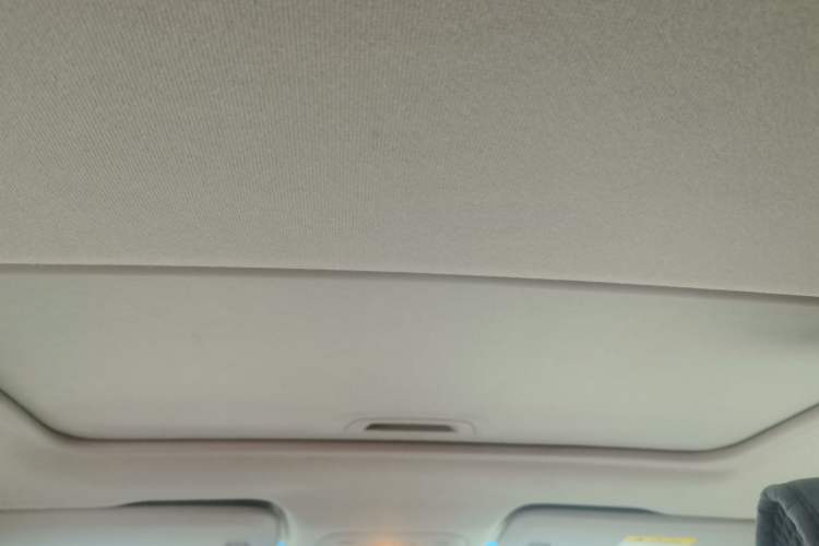 Used Chevrolet Cavalier 2019 320 Automatic Xinyue Edition Headliner