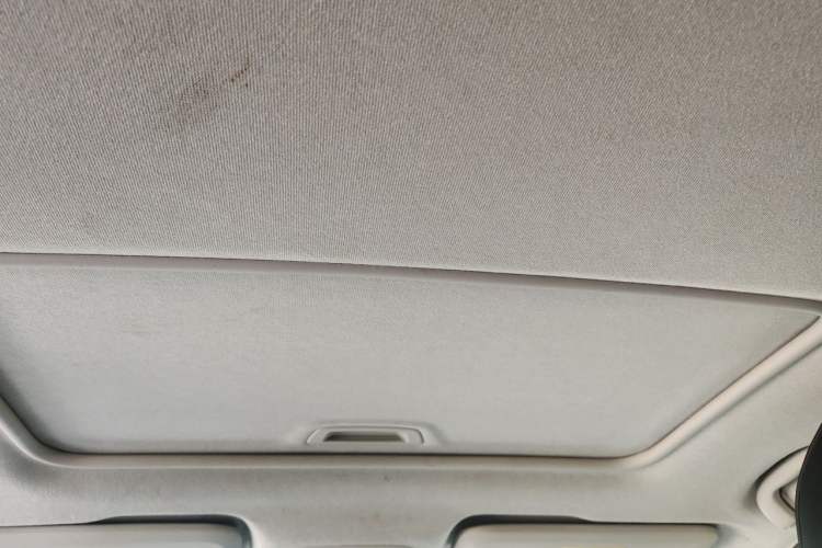 Used Chevrolet Cavalier 2019 320 Automatic Enjoyment with Sunroof Headliner