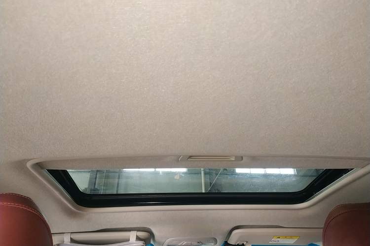 Used Chevrolet Cavalier 2019 320 Automatic Enjoyment with Sunroof Headliner