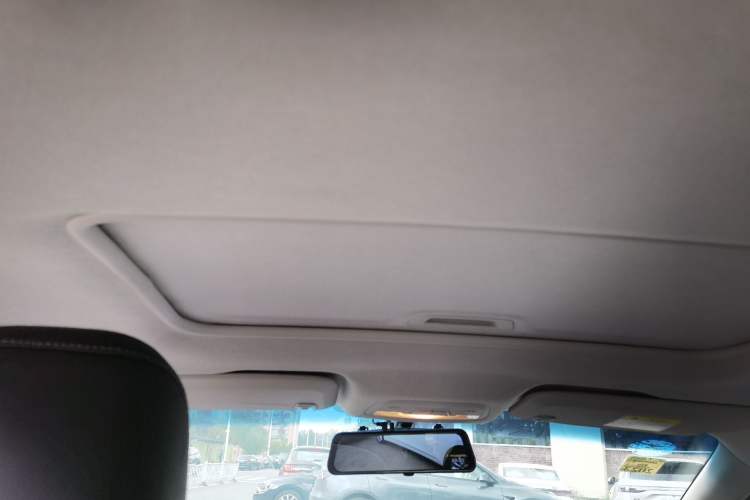 Used Chevrolet Cavalier 2019 320 Automatic Xinyue Edition Headliner