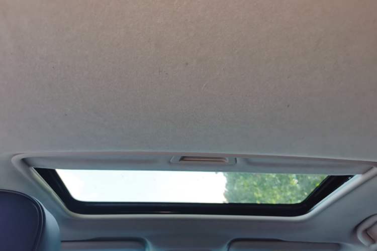 Used Chevrolet Cavalier 2019 320 Automatic Enjoyment with Sunroof Headliner