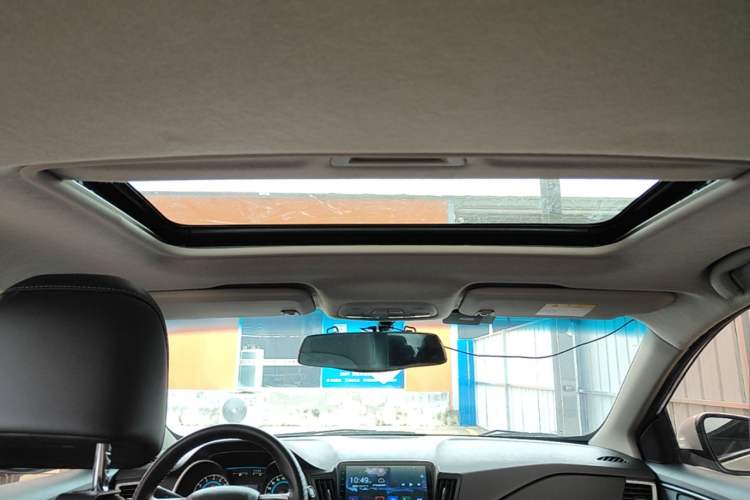 Used Chevrolet Cavalier 2019 320 Automatic Xinyue Edition Headliner