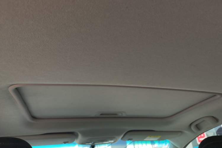 Used Chevrolet Cavalier 2019 320 Automatic Xinyue Edition Headliner