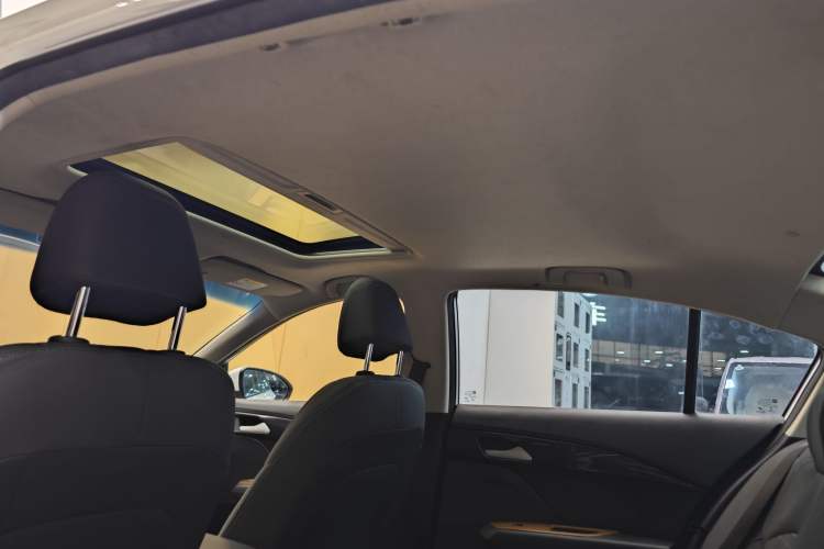 Used Chevrolet Cavalier 2019 320 Automatic Enjoyment with Sunroof Headliner