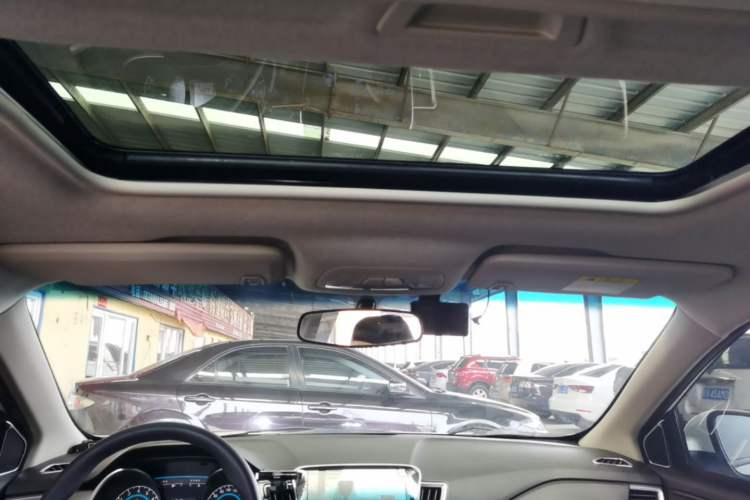 Used Chevrolet Cavalier 2019 320 Automatic Enjoyment with Sunroof Headliner