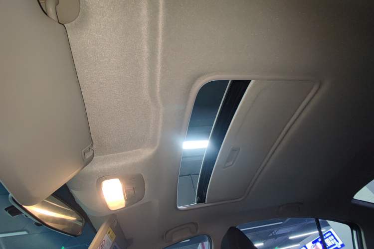 Used Chevrolet Cavalier 2019 320 Automatic Enjoyment with Sunroof Headliner