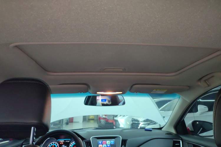 Used Chevrolet Cavalier 2019 320 Automatic Xinyue Edition Headliner