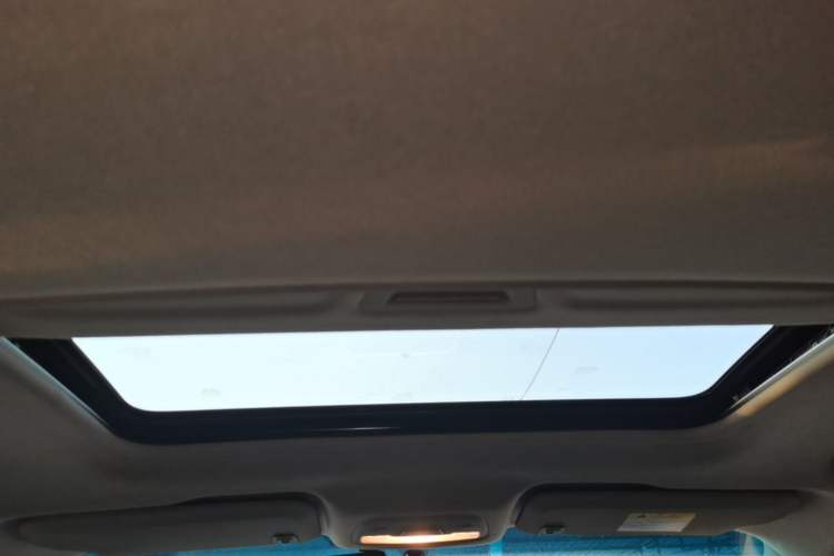 Used Chevrolet Cavalier 2019 320 Manual Xinyue Edition Headliner