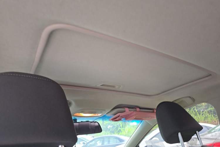 Used Chevrolet Cavalier 2019 320 Automatic Enjoyment with Sunroof Headliner