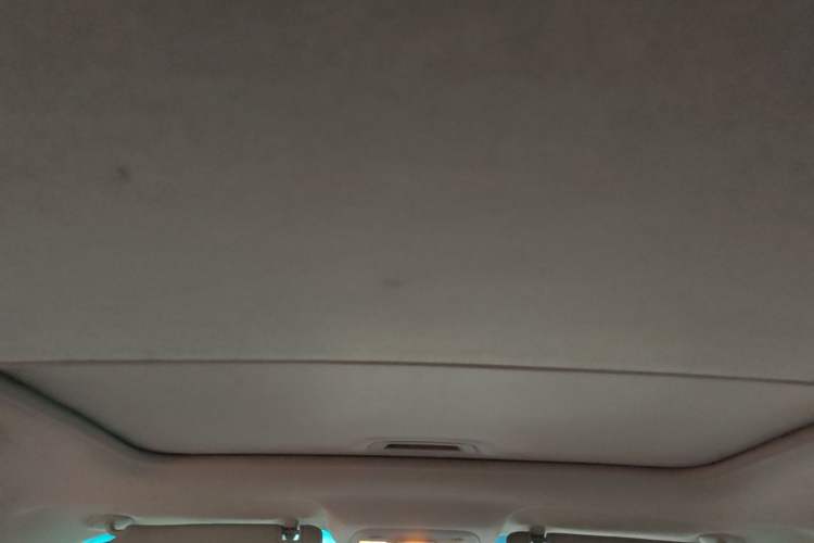 Used Chevrolet Cavalier 2019 320 Automatic Xinyue Edition Headliner
