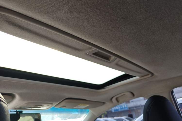Used Chevrolet Cavalier 2019 320 Automatic Enjoyment with Sunroof Headliner
