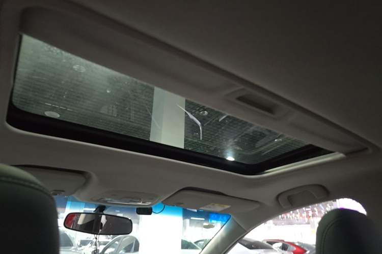 Used Chevrolet Cavalier 2019 320 Automatic Enjoyment with Sunroof Headliner