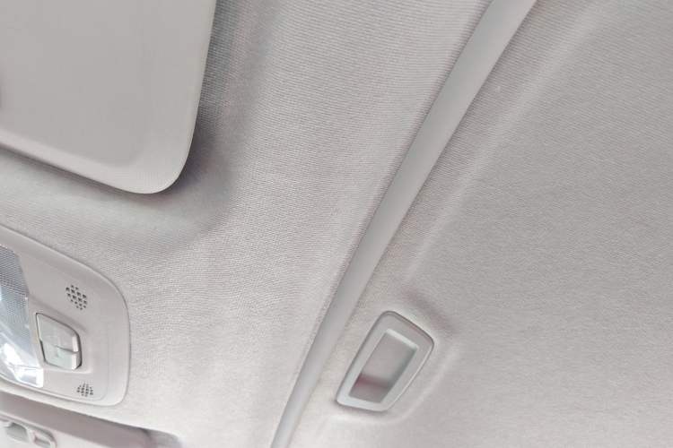 Used Chevrolet Cavalier 2019 320 Automatic Enjoyment with Sunroof Headliner