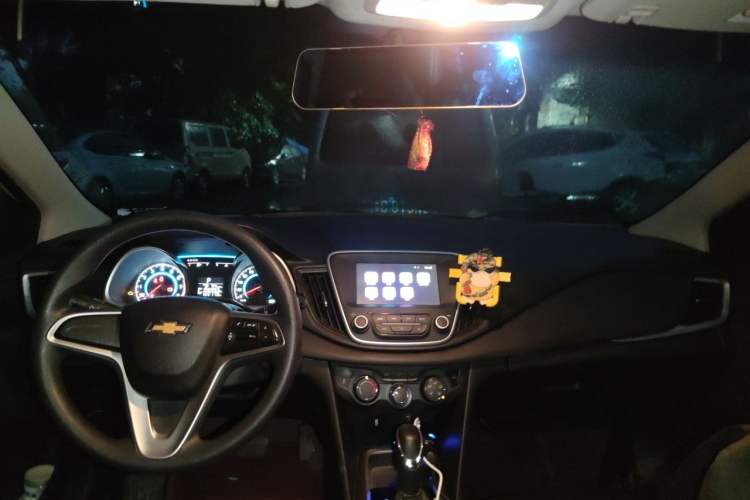 Used Chevrolet Cavalier 2019 320 Automatic Xinyue Edition Headliner