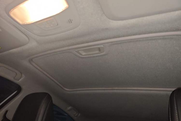 Used Chevrolet Cavalier 2019 320 Automatic Xinyue Edition Headliner
