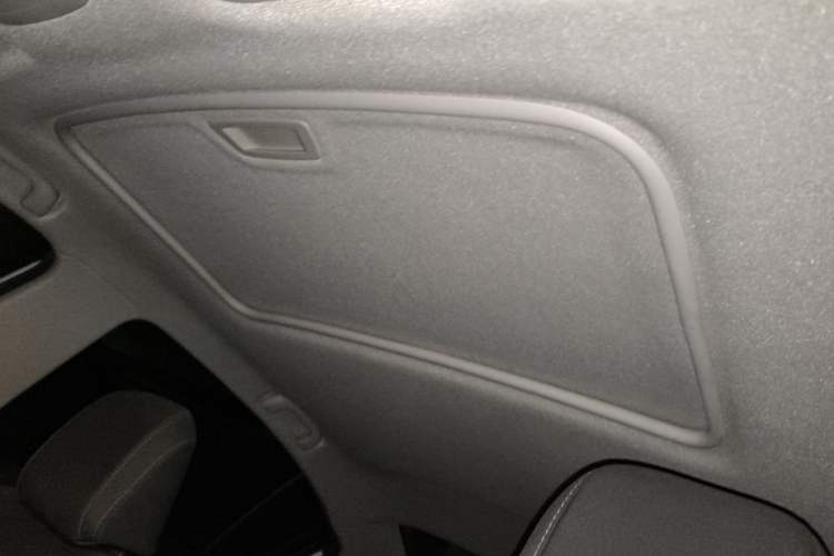 Used Chevrolet Cavalier 2019 320 Automatic Enjoyment with Sunroof Headliner