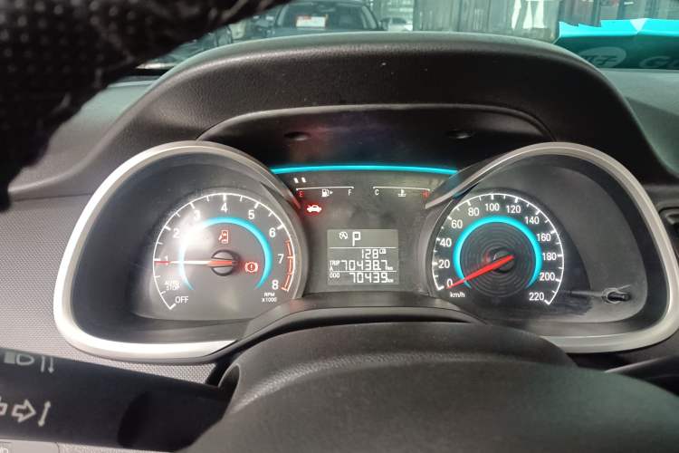 Used Chevrolet Cavalier 2019 320 Automatic Enjoyment with Sunroof Instrument Cluster