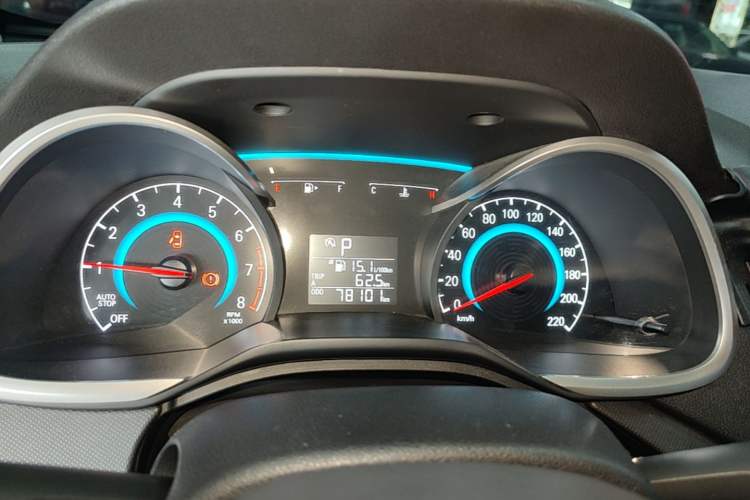 Used Chevrolet Cavalier 2019 320 Automatic Xinyue Edition Instrument Cluster