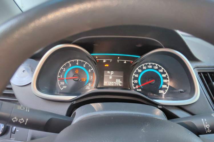 Used Chevrolet Cavalier 2019 320 Automatic Enjoyment with Sunroof Instrument Cluster
