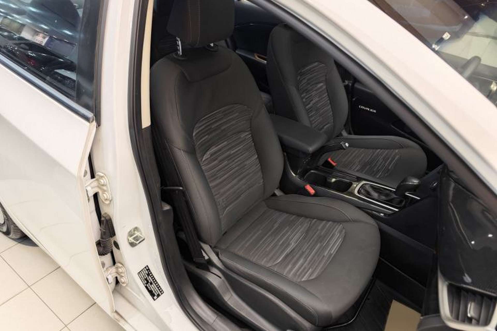 Used Chevrolet Cavalier 2019 320 Automatic Enjoyment with Sunroof Interior 1