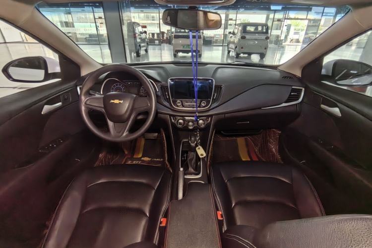 Used Chevrolet Cavalier 2019 320 Automatic Enjoyment with Sunroof Interior 1