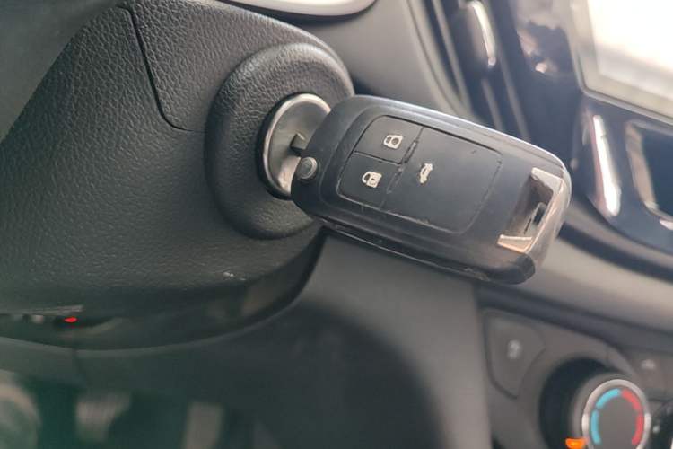 Used Chevrolet Cavalier 2019 320 Manual Enjoyment Edition Interior 1