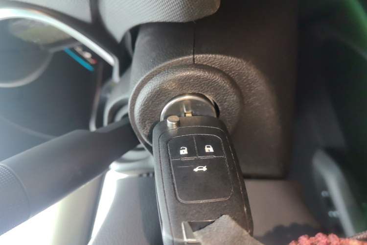 Used Chevrolet Cavalier 2019 320 Automatic Enjoyment with Sunroof Interior 1