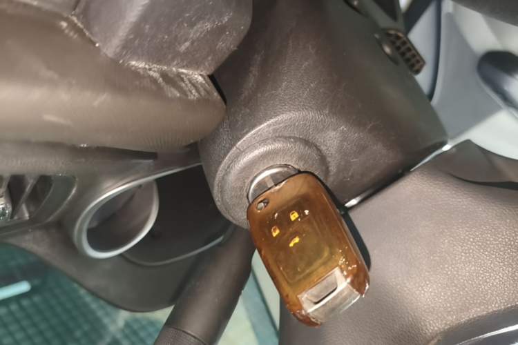 Used Chevrolet Cavalier 2019 320 Manual Xinyue Edition Interior 1