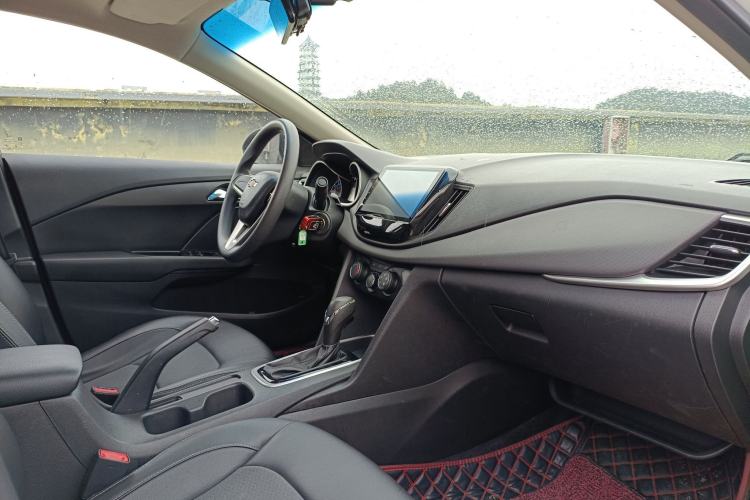 Used Chevrolet Cavalier 2019 320 Automatic Xinyue Edition Interior 2