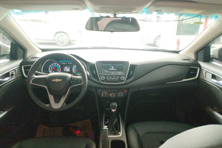 Used Chevrolet Cavalier 2019 320 Automatic Xinyue Edition Interior 2